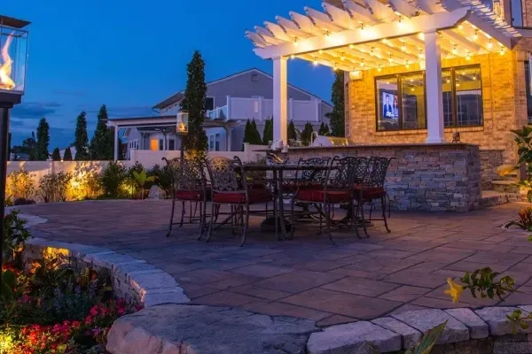 backyard patio in melville ny