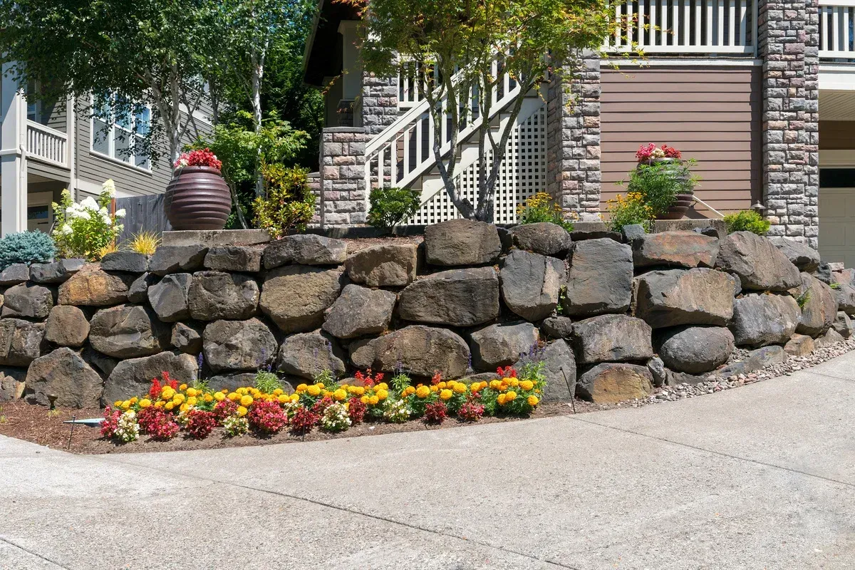 boulder retaining wall installation in melville ny