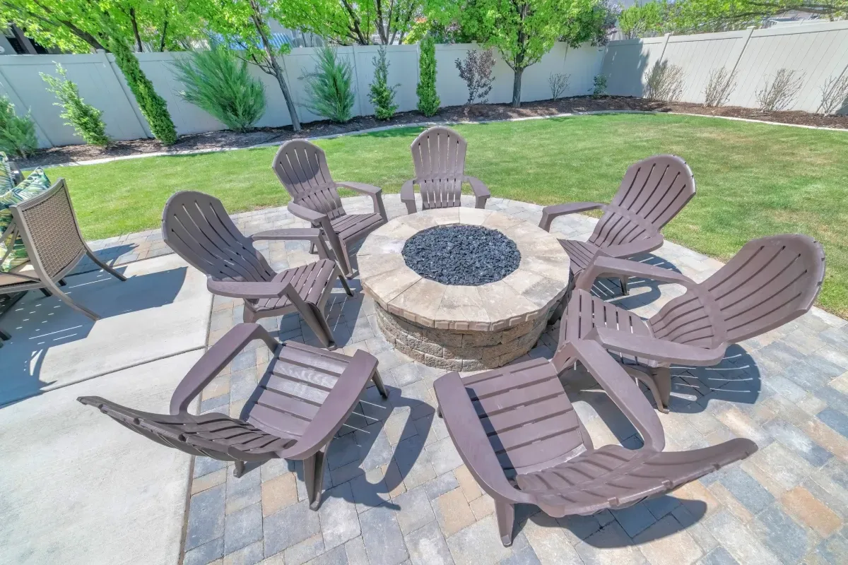 Outdoor Fire Pit Long Island: Should You Choose A Fire Pit Or Fireplace?