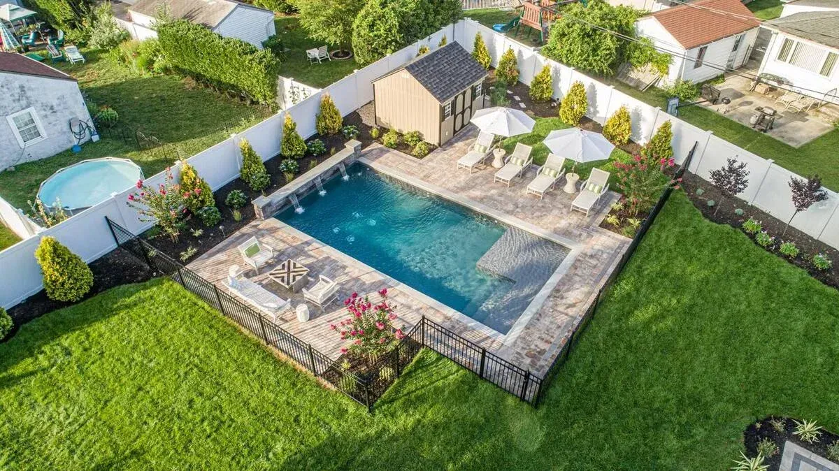 pool builder in melville ny