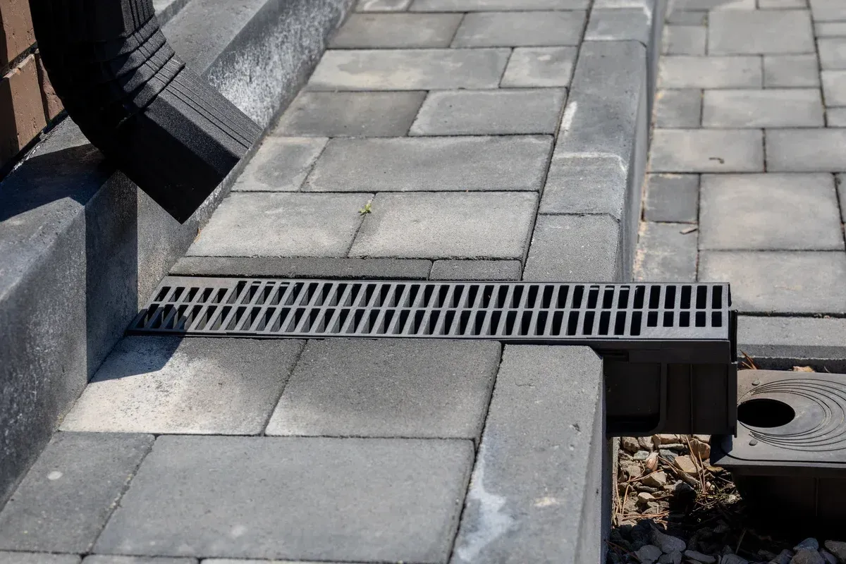 professional drainage system installation in melville ny