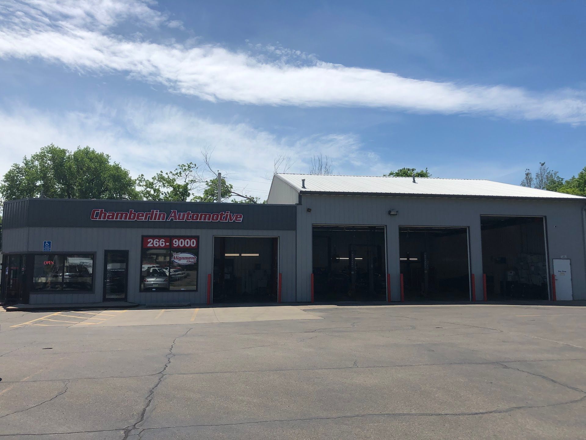Shop Image | Chamberlin Automotive