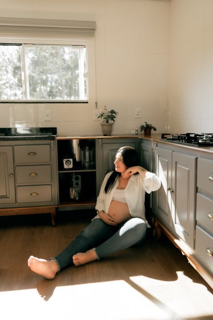 Pregnant woman considering safe skin care in Seoul