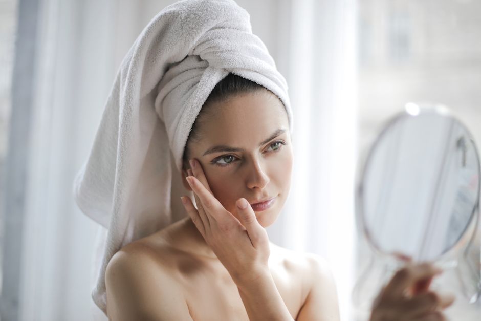 Dermatologist-led acne treatment for clearer skin at The Heal in Jamsil, Seoul