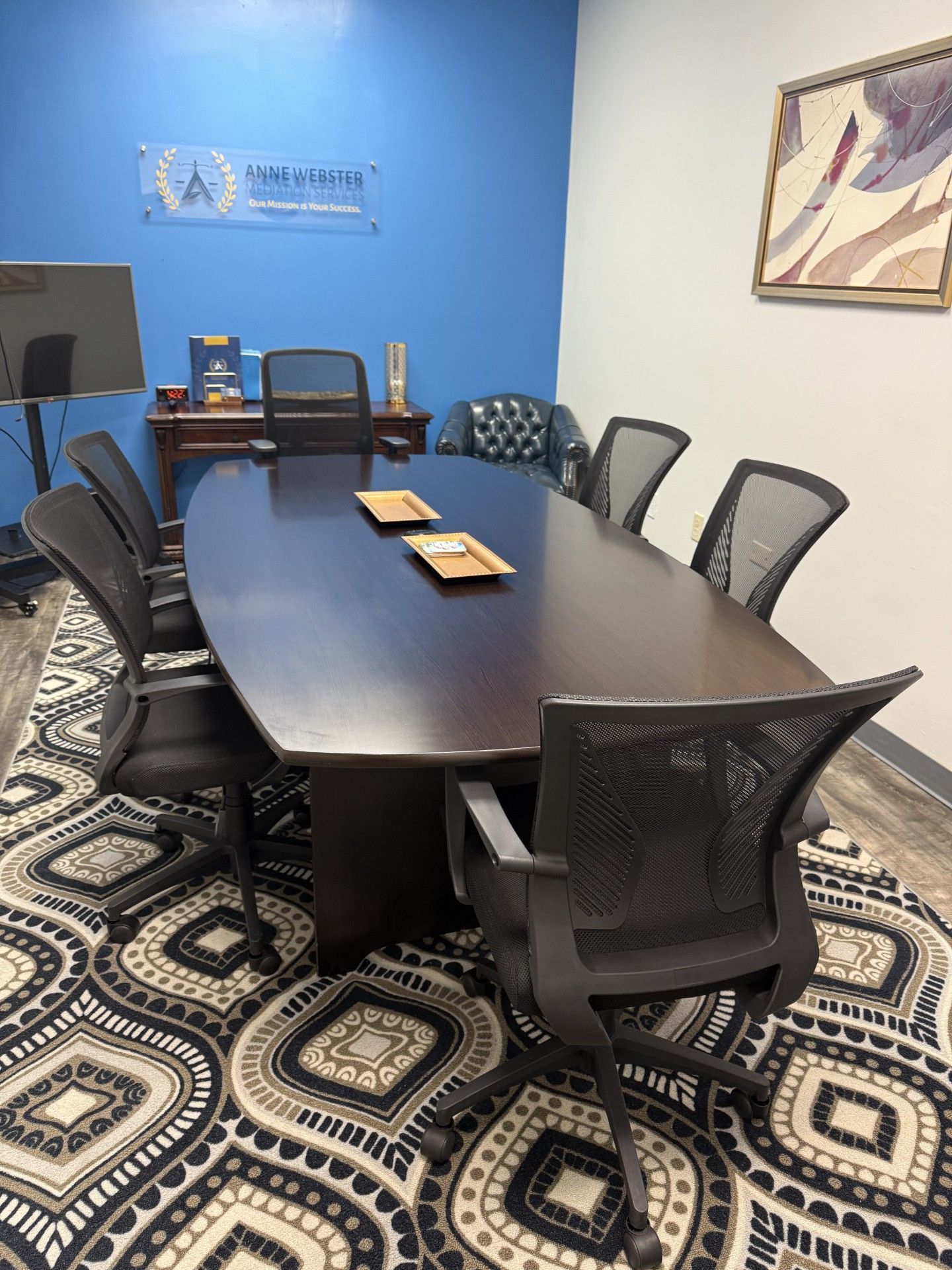 partners talking with a mediator