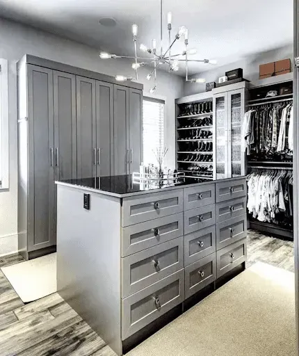 The Right Custom Closet Ideas for Your Household