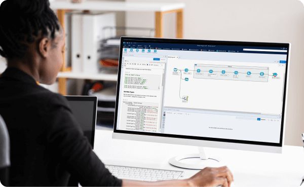Intelligence Suite Alteryx - FiveAcst Analista analisando a interface do Intelligence Suite Alteryx