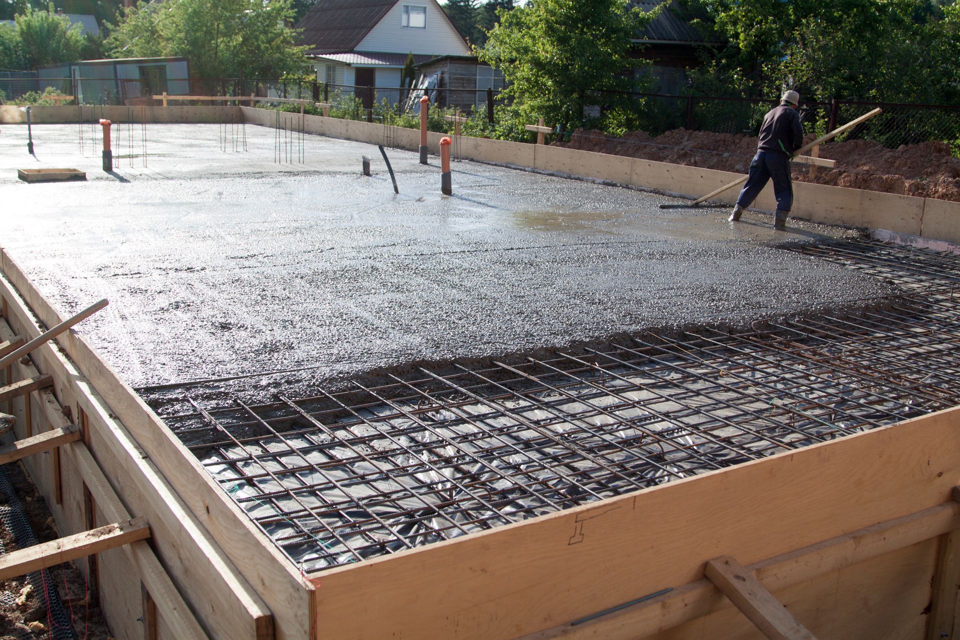 Commercial parking lot apron slab with screed in progress, Apache Junction, AZ East Valley