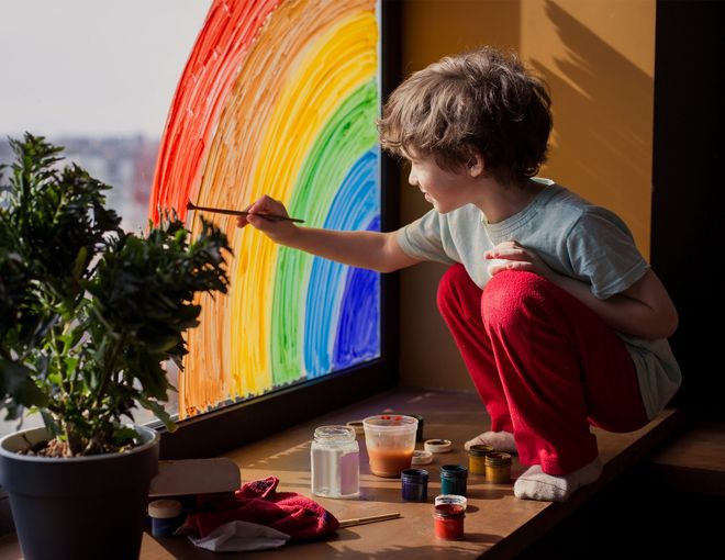 child painting image
