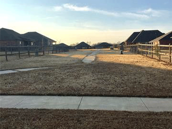 Coweta space between houses