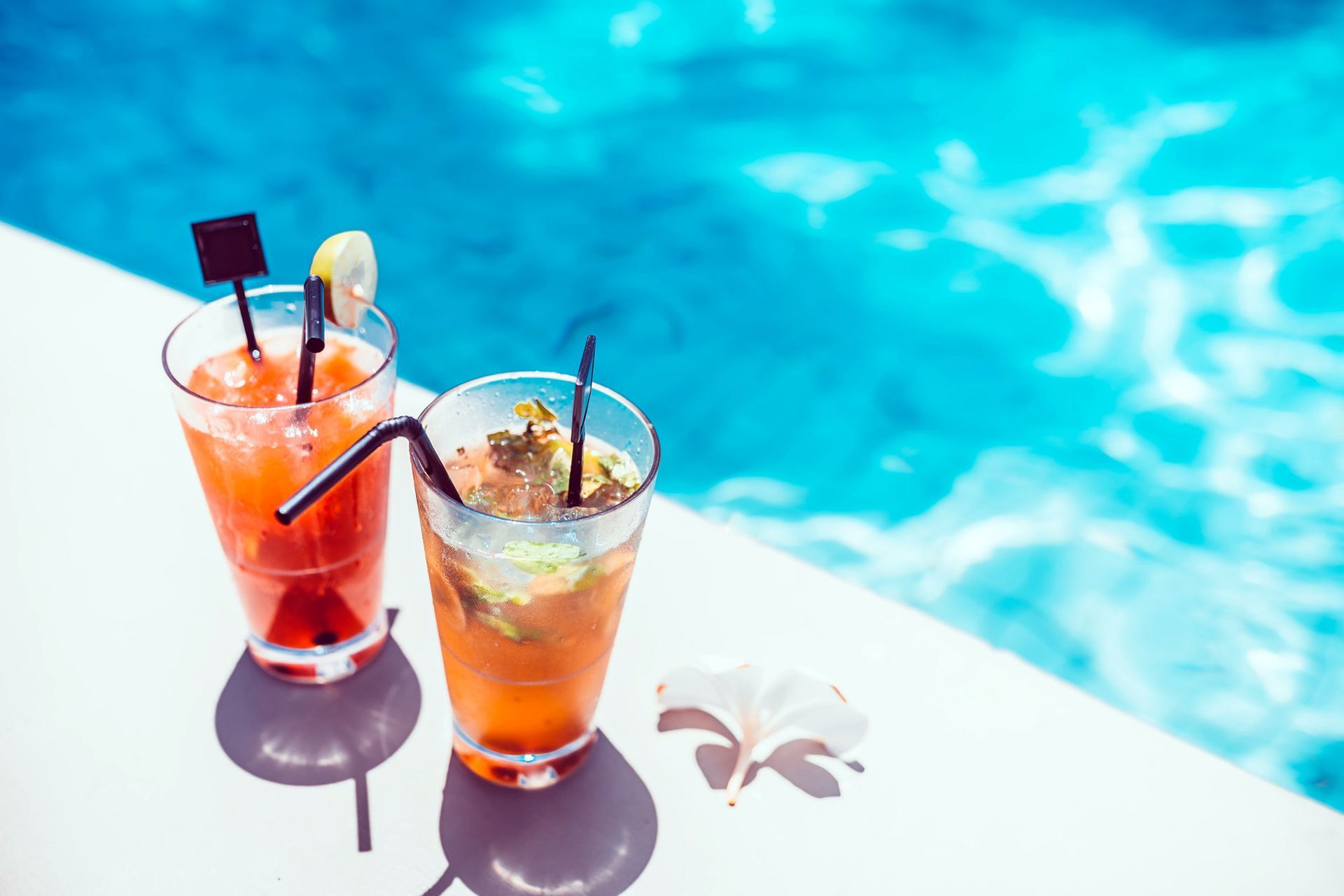 piscina e bar