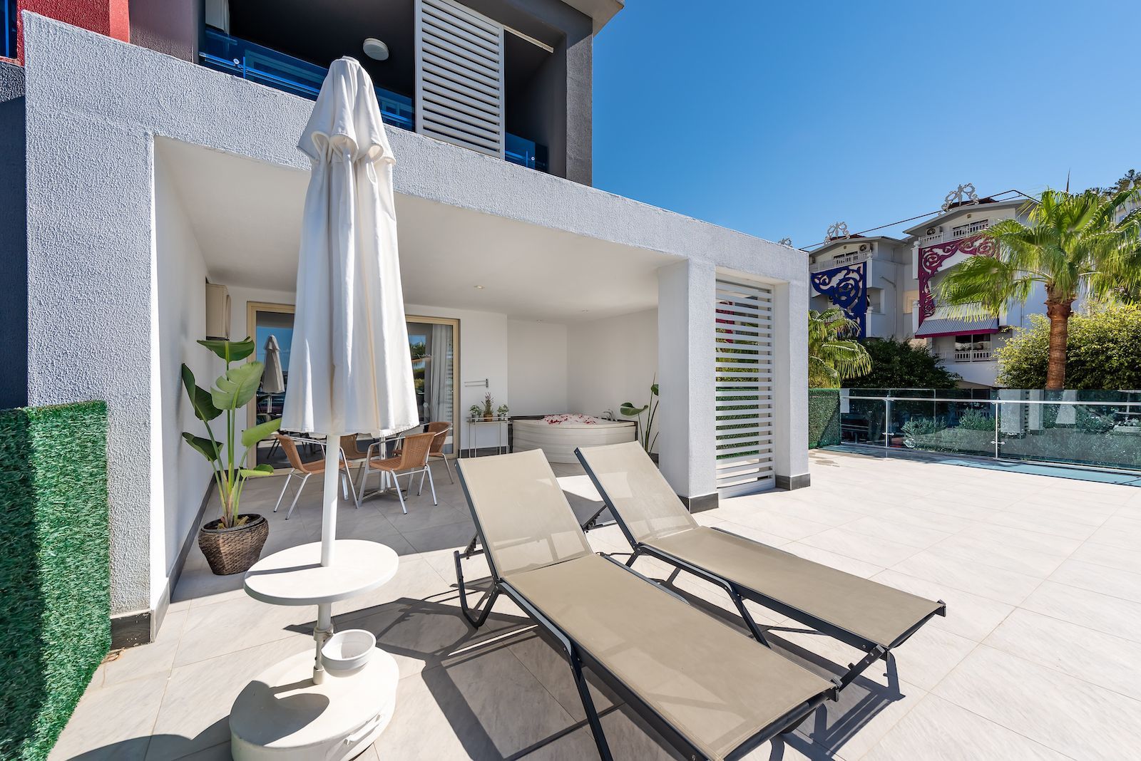 White City Hotels