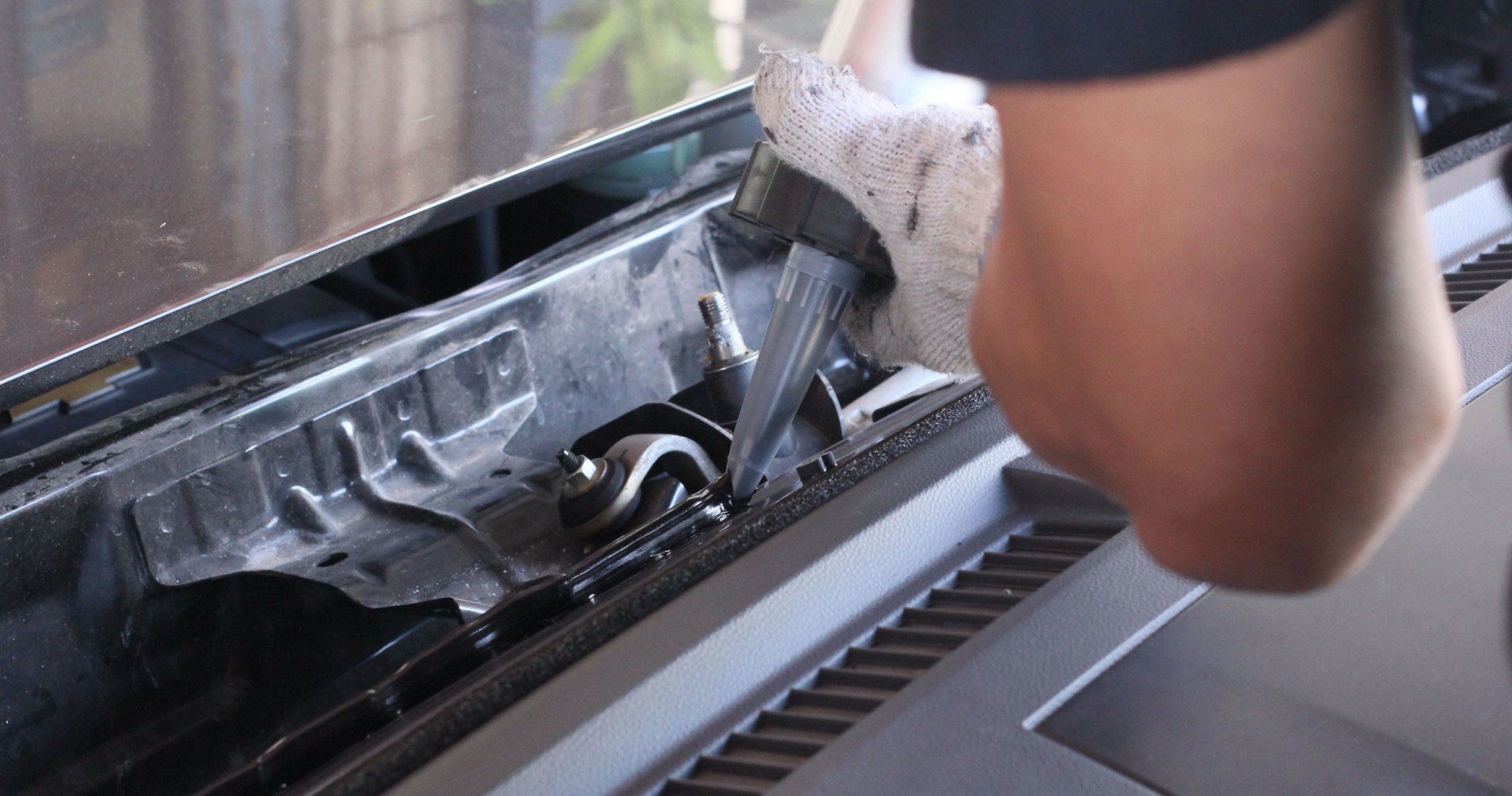 Door Regulator Repair in Hanford, CA