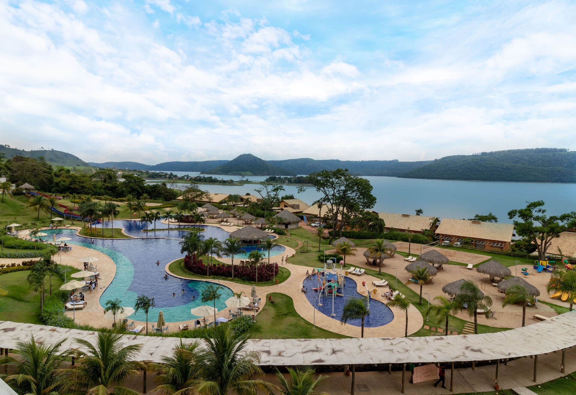 Apartamento Aquaparque Luxo