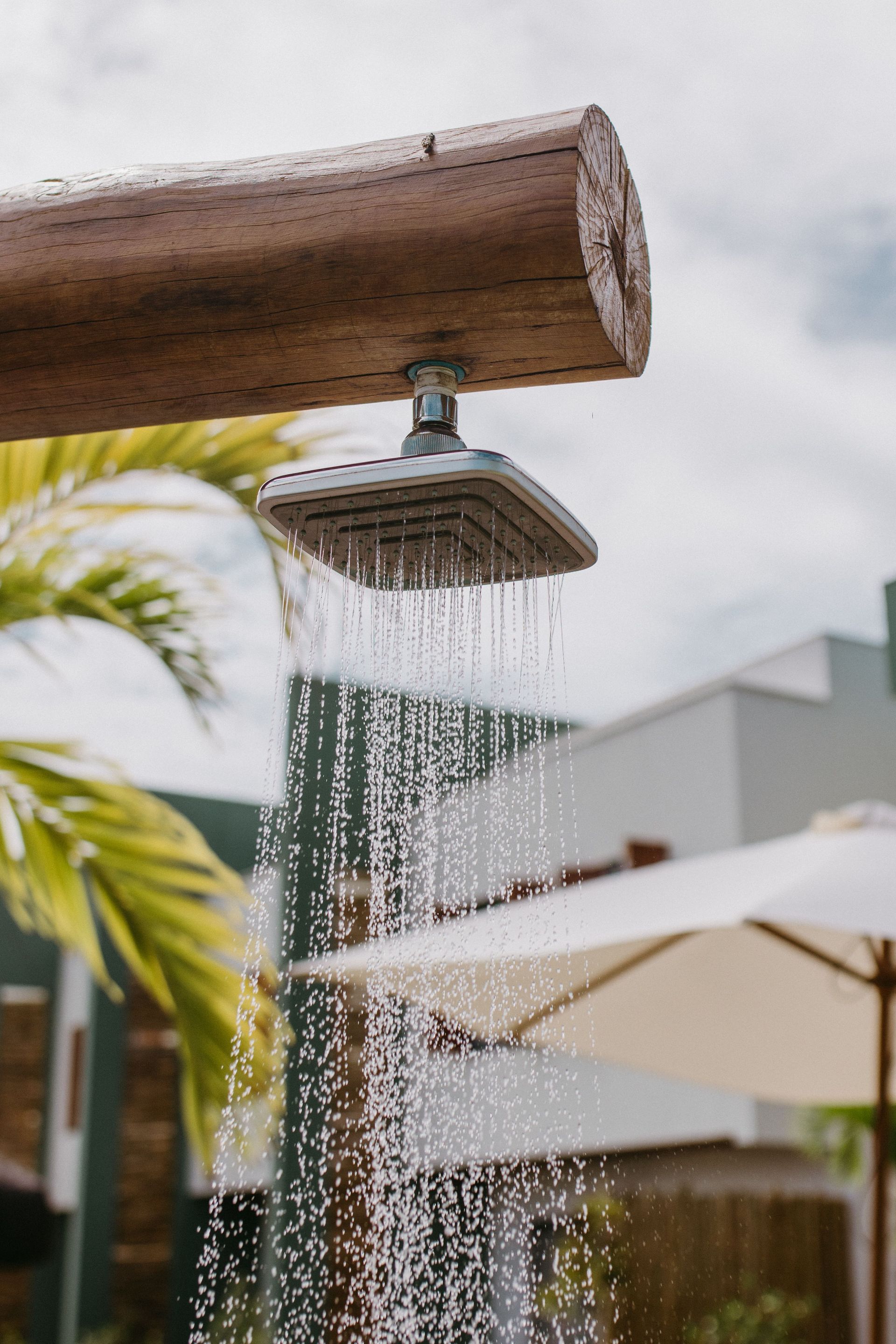 Elegant showerhead installation