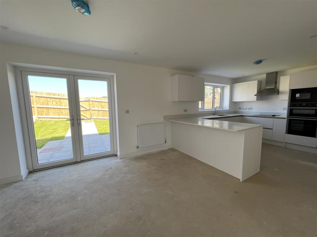 higher trewhiddle farm - kitchen dining