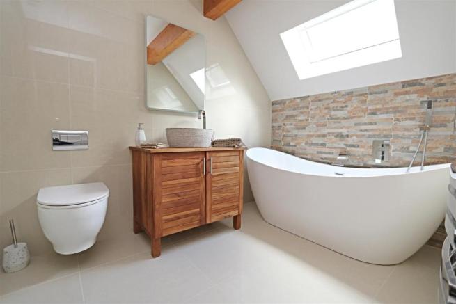 The Croft - bathroom