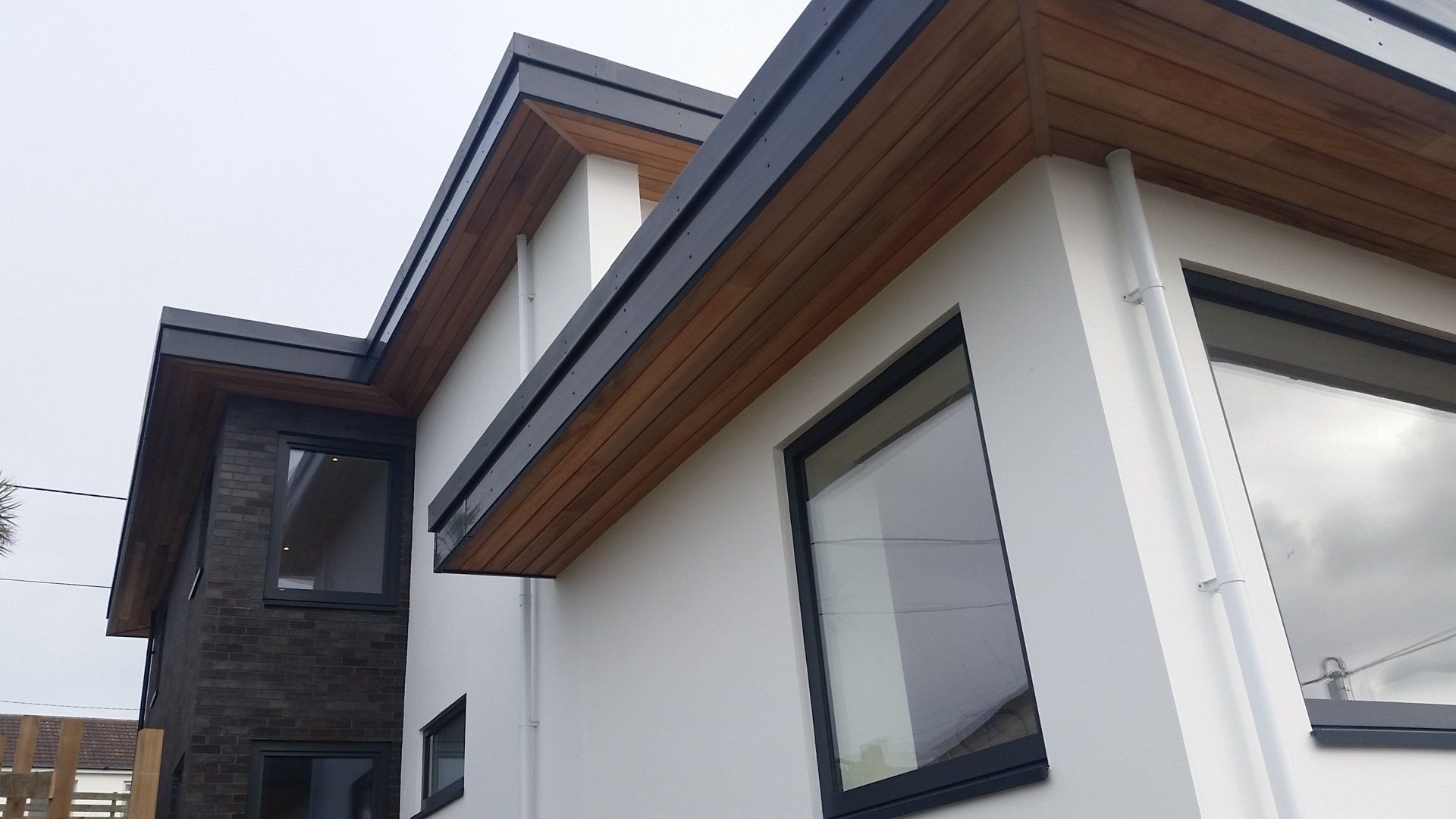 Pentire - side