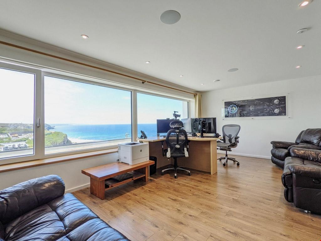 Pentire - office