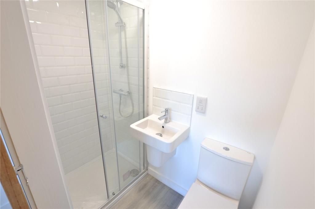 rosevean villa - ensuite