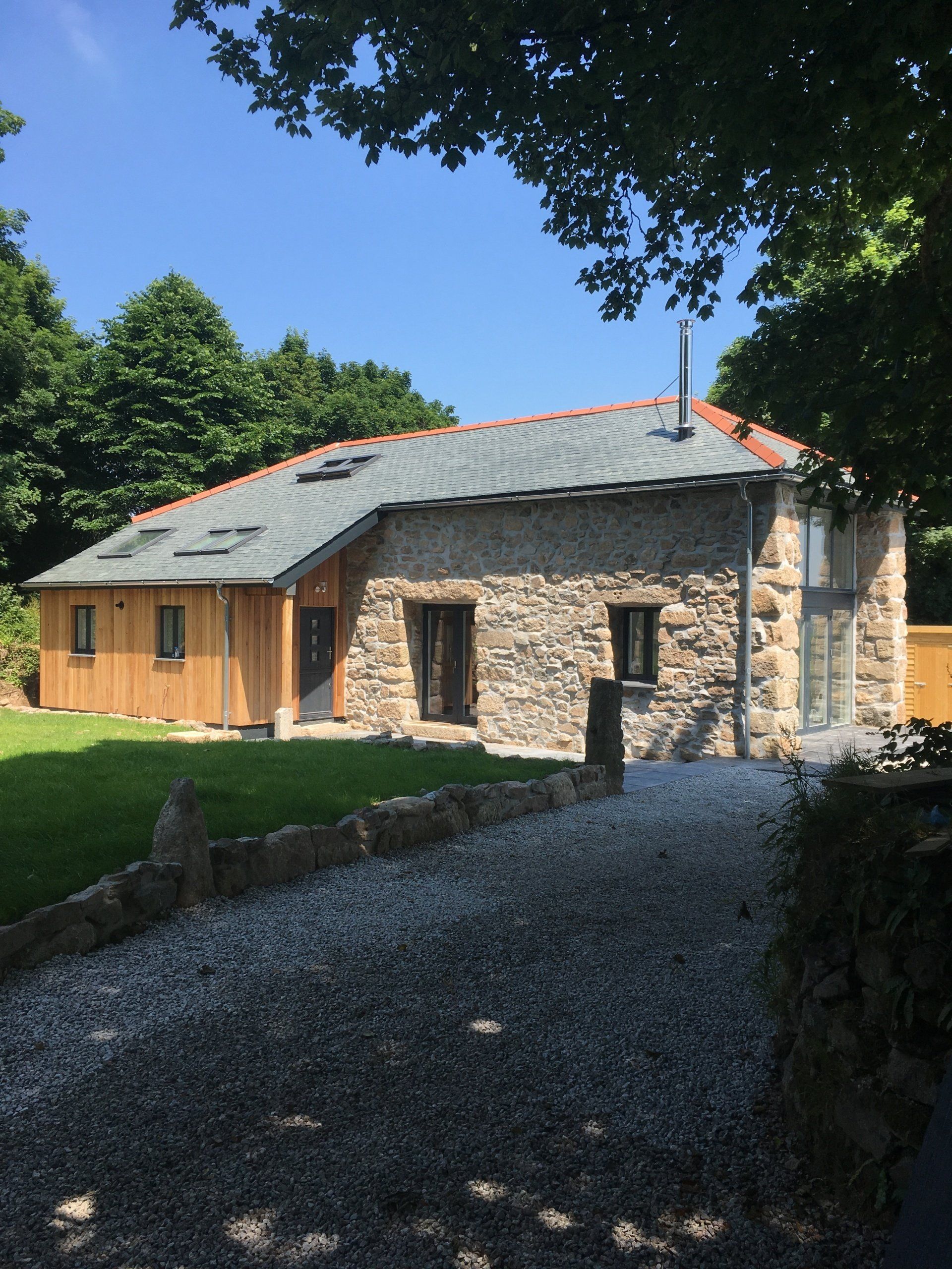Orchard Barn - side