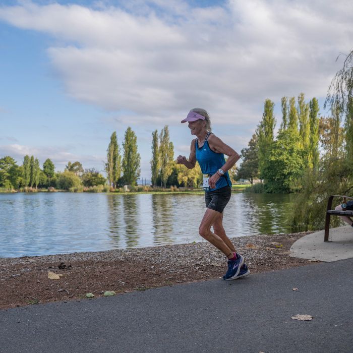 The 2nd staging of the Sri Chinmoy 100km Road Relays and Solo Run, the AUTRA National 100km Championships, will be staged in and around Commonwealth Park, Canberra on Saturday 22 and Sunday 23 February 2025. The course is a certified 5km loop on shared pathways alongside Lake Burley Griffin. To avoid the Summer heat, the race commences at 5pm on Saturday evening and runs through the night, with an 8am cut-off on Sunday morning.