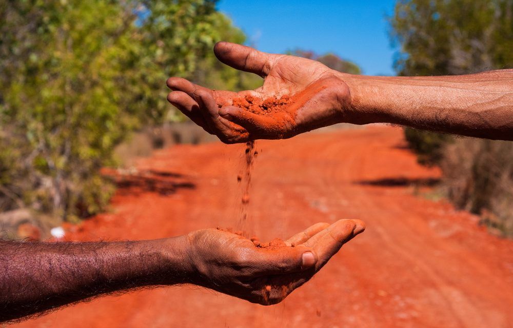 RETROSPECTIVE ARTICLE FROM ULTRAMAG SEPT 2013 “A HISTORY OF AUSTRALIAN ABORIGINAL ULTRA DISTANCE”