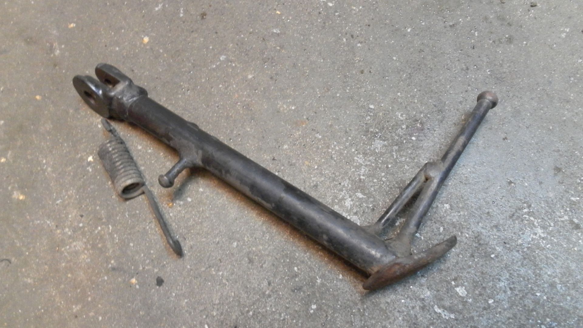 zijstanddaard met veer	Cb250 91-08	50530-KBG-700 	50530-KBG-700 , 50542-mz2-000