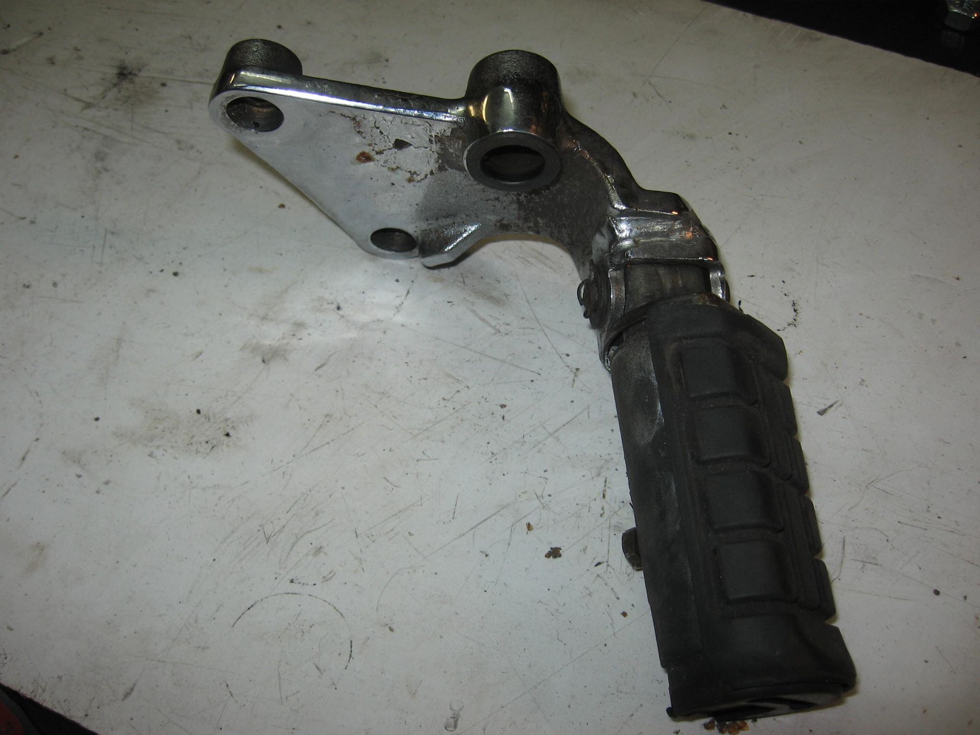 voetsteunhouder met steun rechts bestuurde // cmx450c 1986		50601-mm2-000