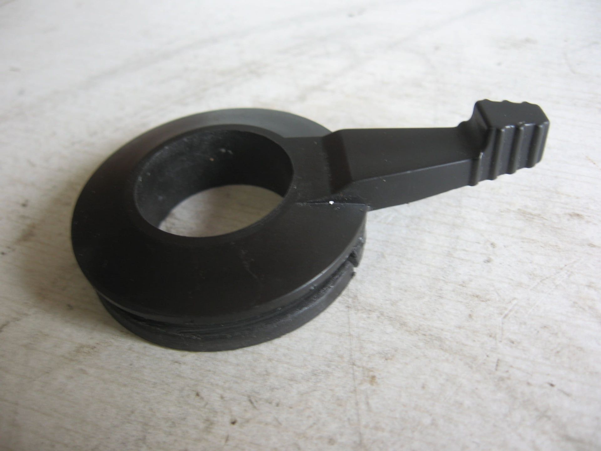 hevel choke	VF750S 1982-83 , vt750c 83, vt500c 83-84	17962-me8-000 	17962-mb0-010