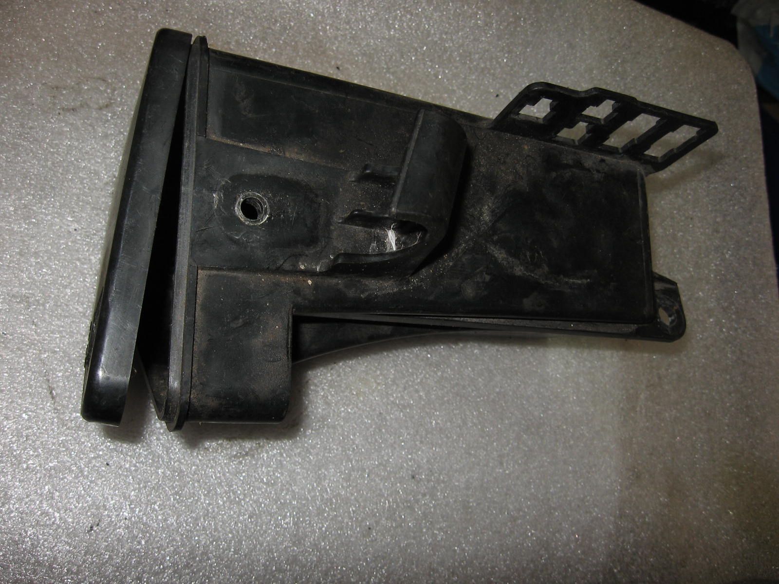 Gereedschapsbak met deksel zonder slot  , toolbox 	Cmx450c  86-87	83501-mm2-000 , 83502-mm2-000