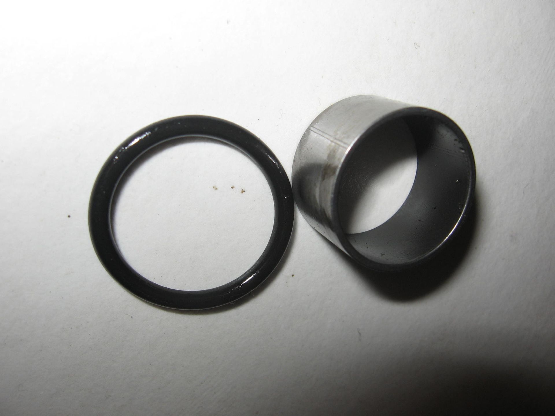 pasbus oliefiterhouder / carterpan , 18x20x12 // zx900a2 85		92043-1213