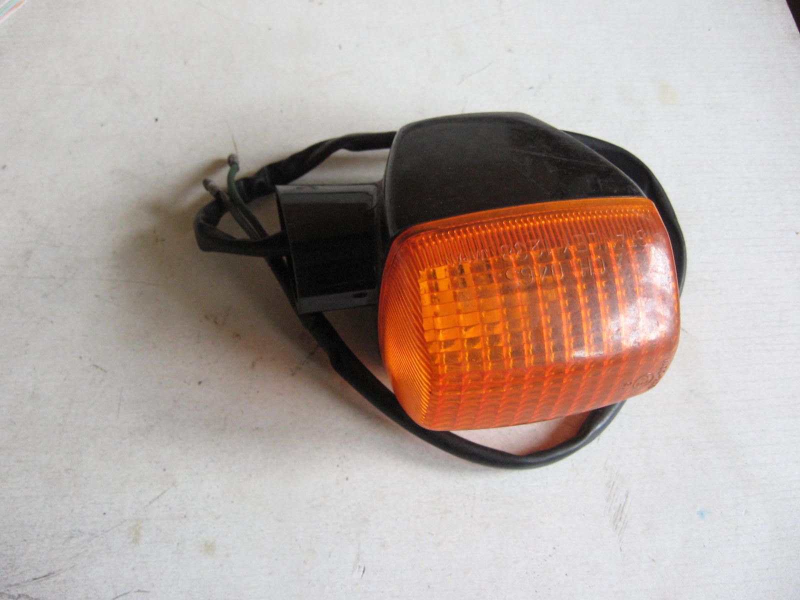 knipperlicht zonder steel rechtsachter / linksvoor	( huis minder mooi) vf700 vf750 vf1000 vf1100 vfr700 vfr750 1983-89	33400-mb2-407