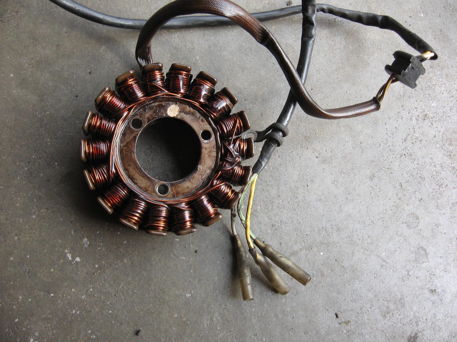 dynamo stator	gs500e   	31401-47030