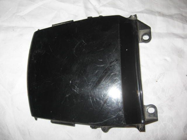 cowl seat ,plaat achter zadel – cbr600 F2 90-92 77216-mv9-670