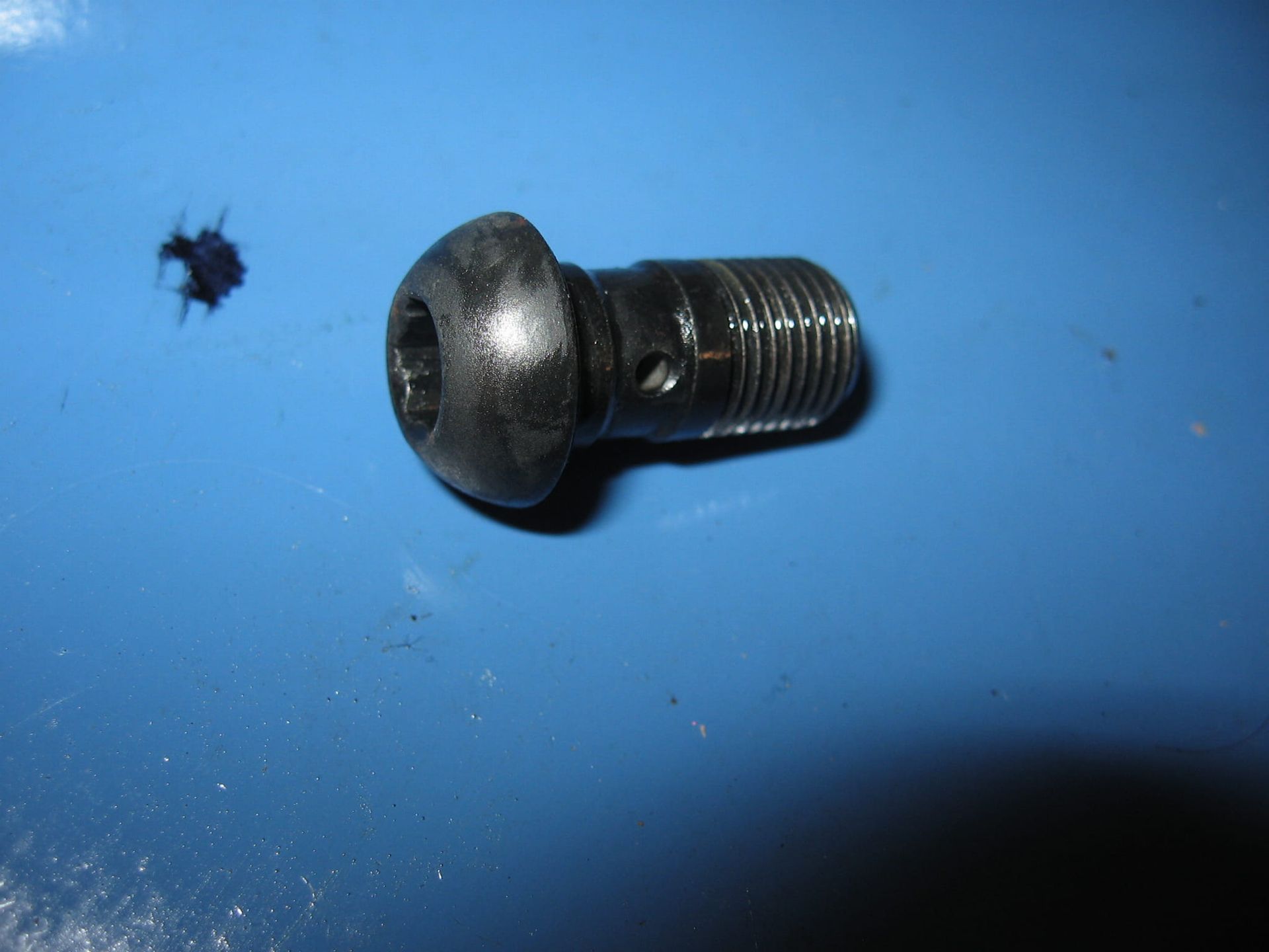 bajobout voorrempomp	F650gs 99-03 r1150 r1100 k1200	34322331540