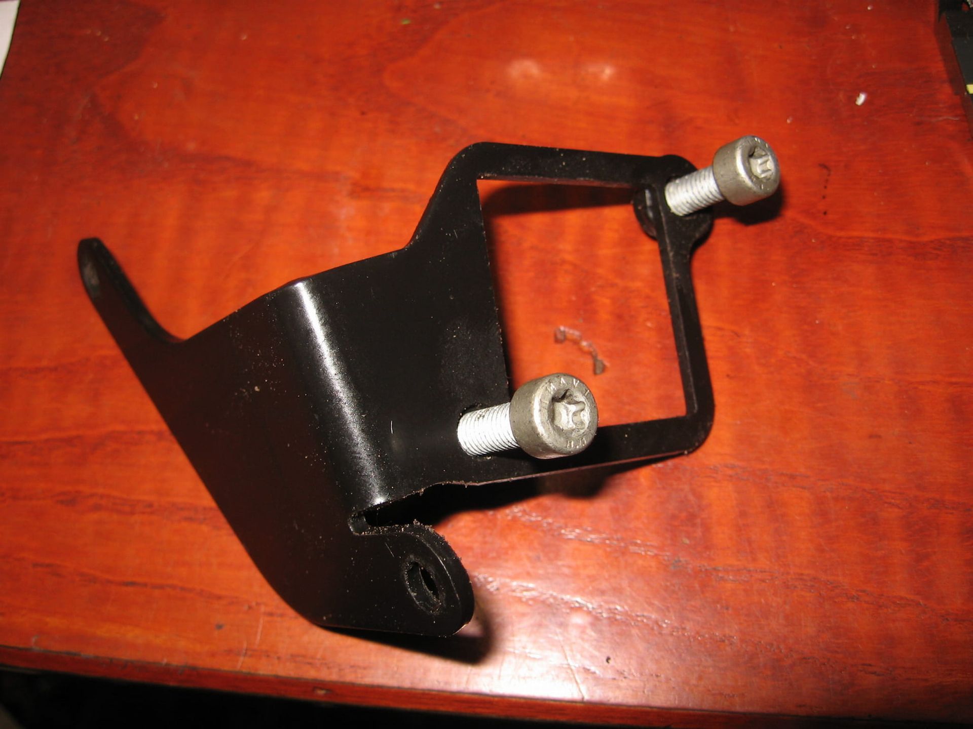 bobinesteun	F650gs 99-03  	12132346577