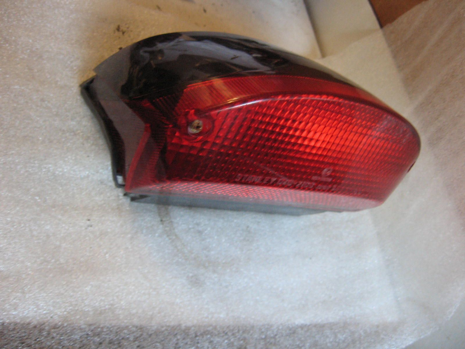 achterlicht	Gsx600f 88-97	35710-19c30	35710-19c00