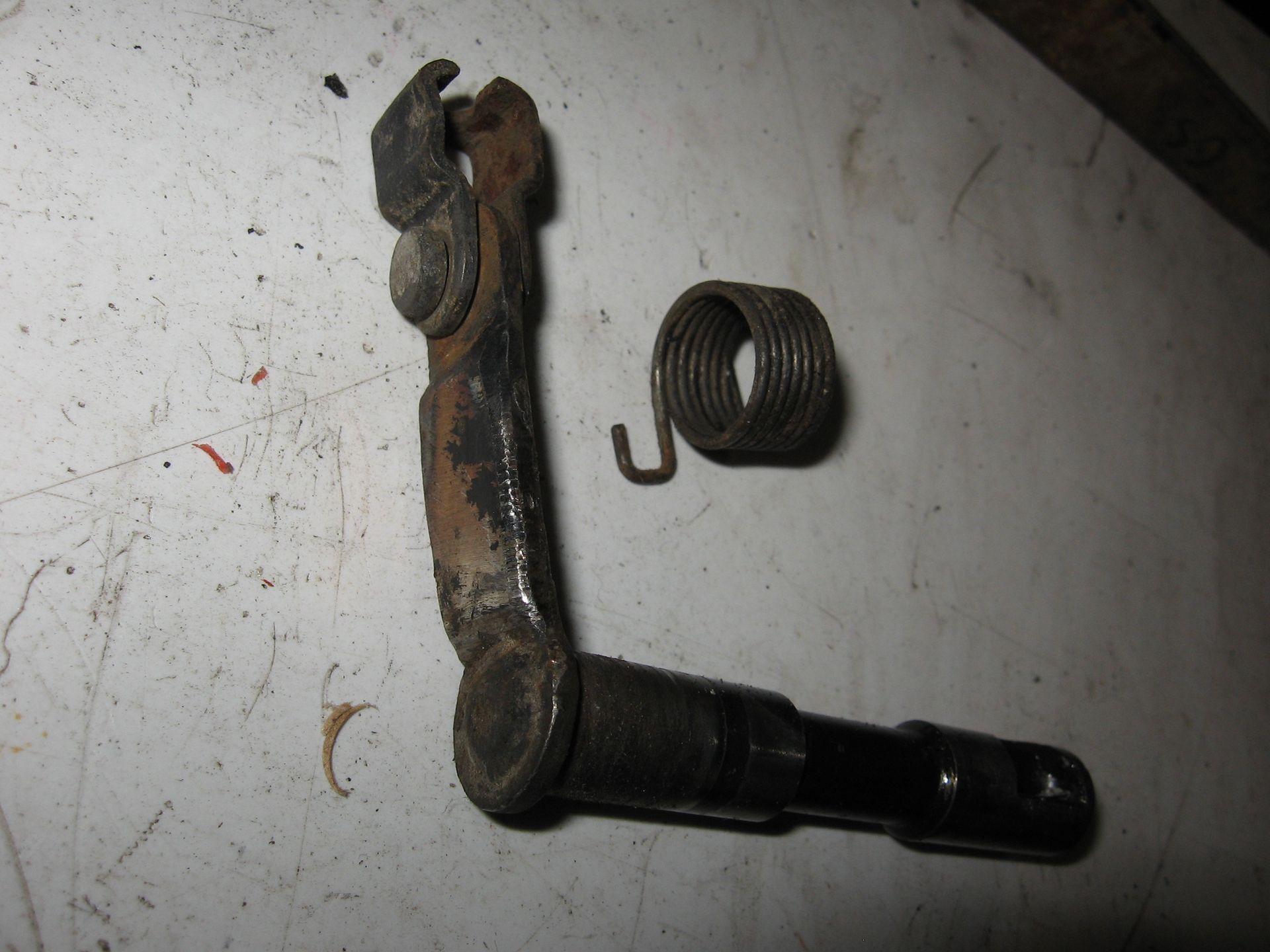 koppelingsarm in blok	Xr500r 84 , xl600r 1983-87	22810-mg3-000