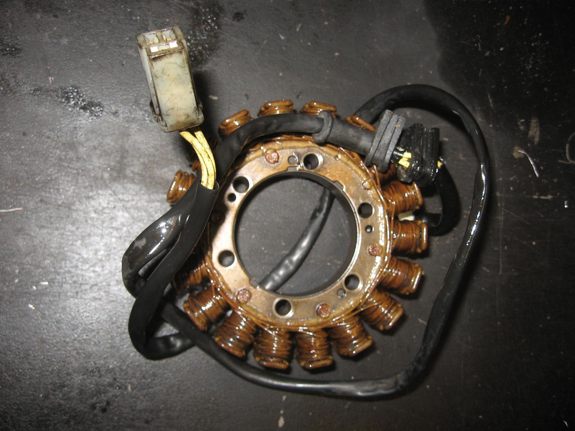 DYnamospoel , dynamostator	XL600V // 1987- 	31120-mm9-004