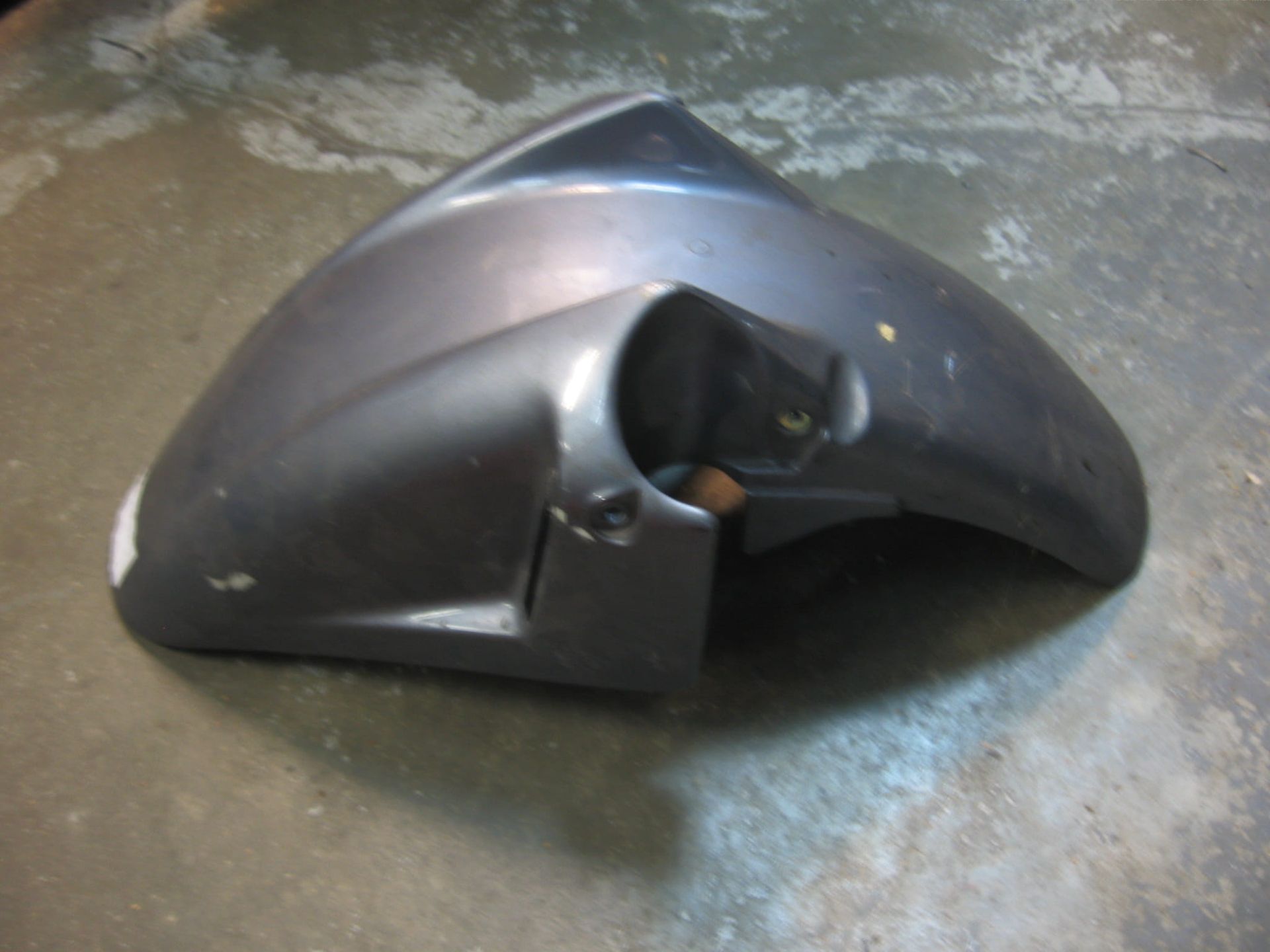 voorspatbord , lakschade , grijs	Cbr600f 1991-93	61100-mv9-000