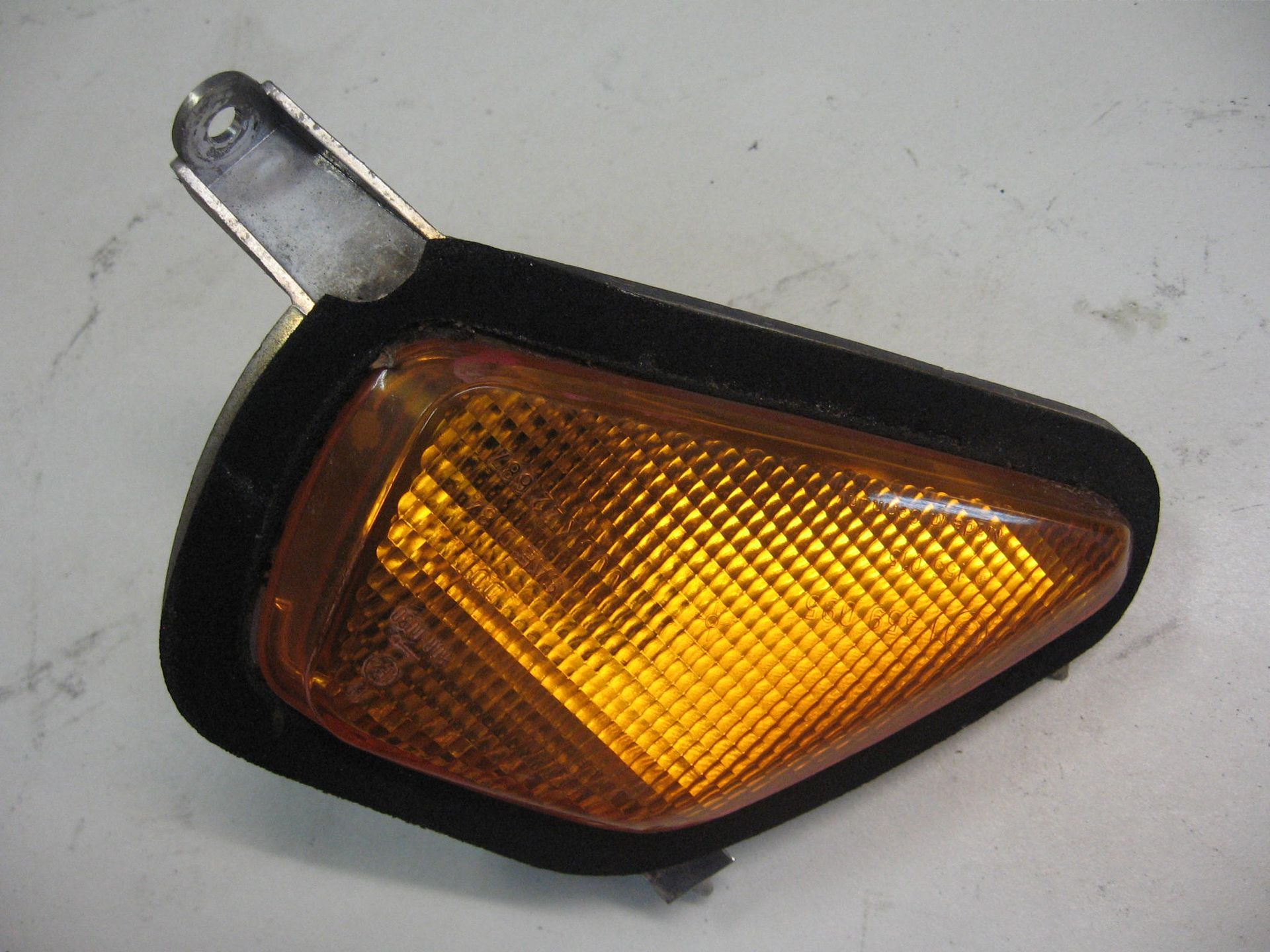knipperlicht richtingaanwijzer links voor // k75rt  k100lt ,rt k1100lt		63231459095