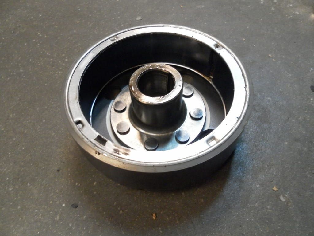 dynamo rotor	Vf750s 82-83 , 	, 31110-MB0-005	31100-MB0-005 , 31100-MB0-015