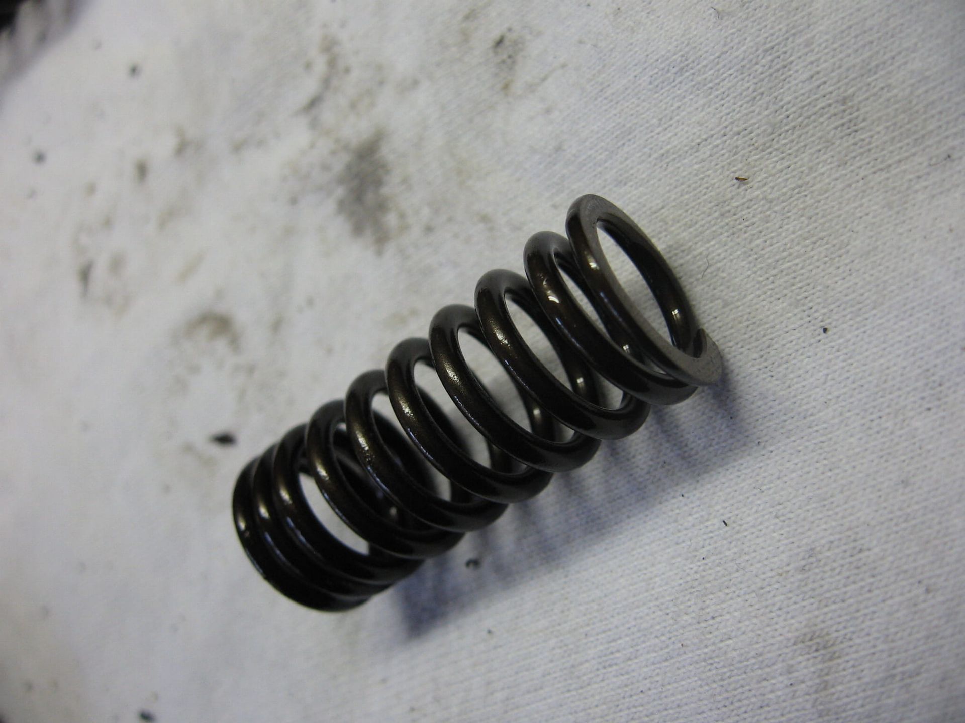 binnenste klepveer	Cb750  79-82	14761-422-005