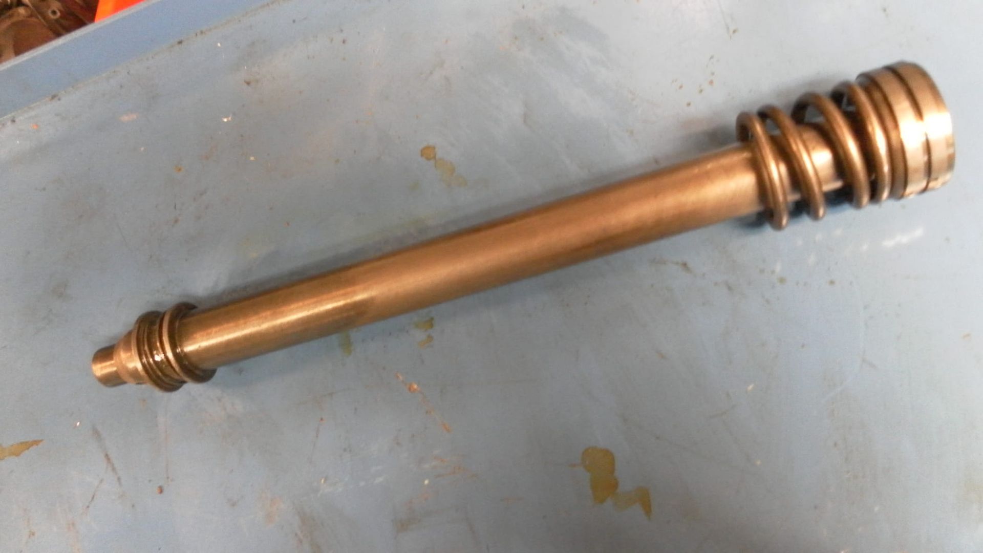 seat pipe B , binnenwerk voorvork links	St1100   	51540-MT3-611