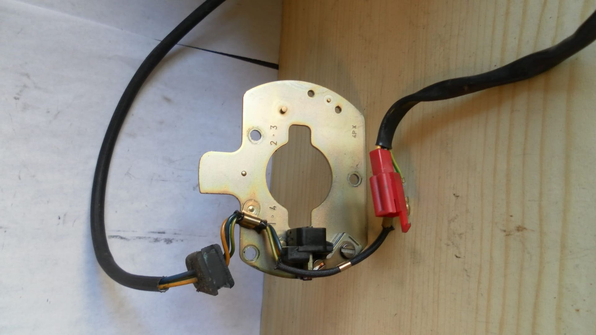pulsegever met grondplaat Gsx600f 1988-06 , gsx750f 1989-2003 33110-17c00 33110-19c00
