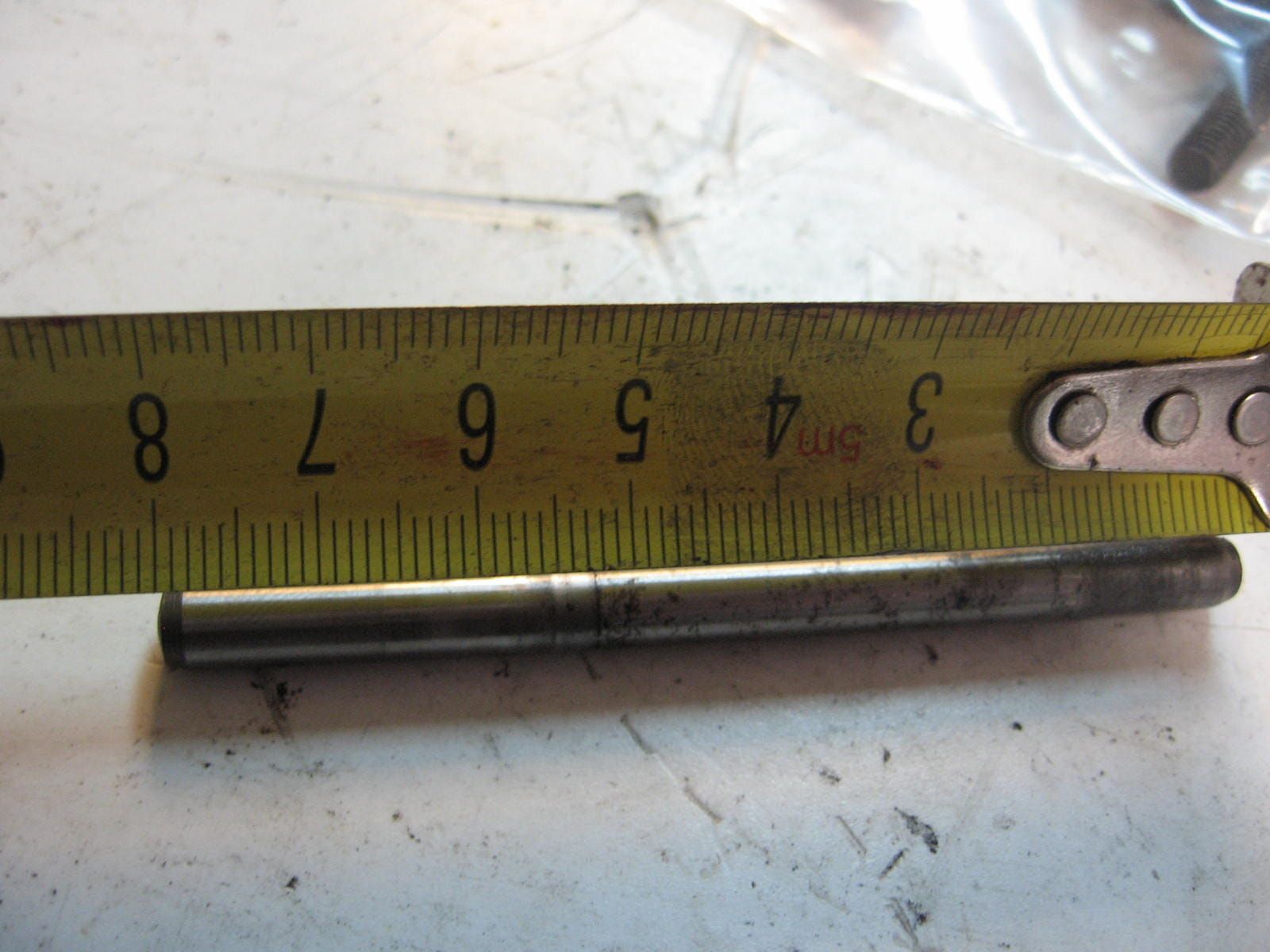 drukstift koppeling kort , links Gsx600f 88-97 ,gsx750f 89-97 , gsf1200 98-05 23111-31301