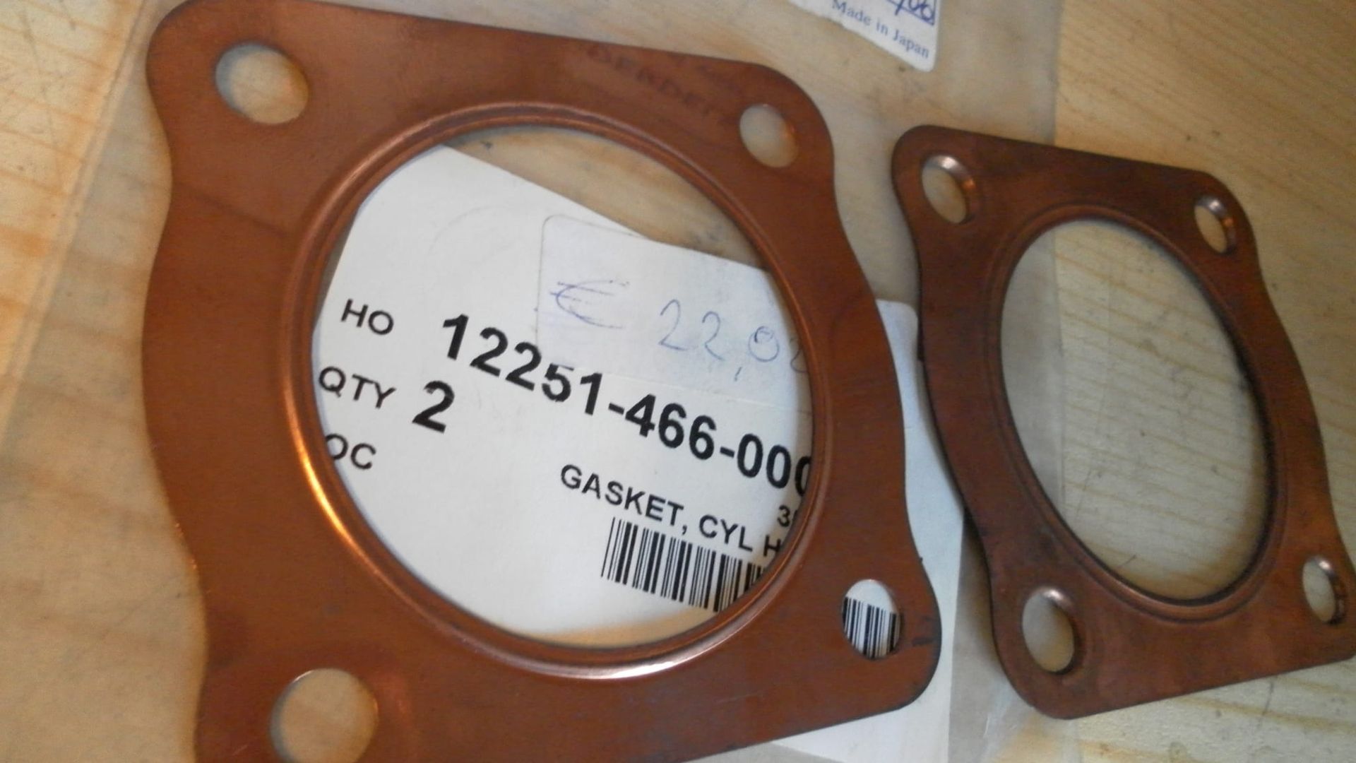 2x koppakking cr125r 1980 , elsinore		oem  	12251-466-000