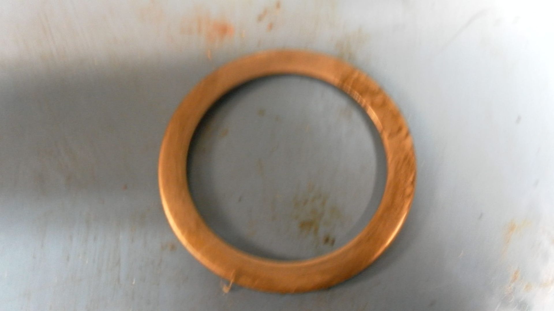 ring tussen lager en seal VV	St1100   	51412-MB4-003