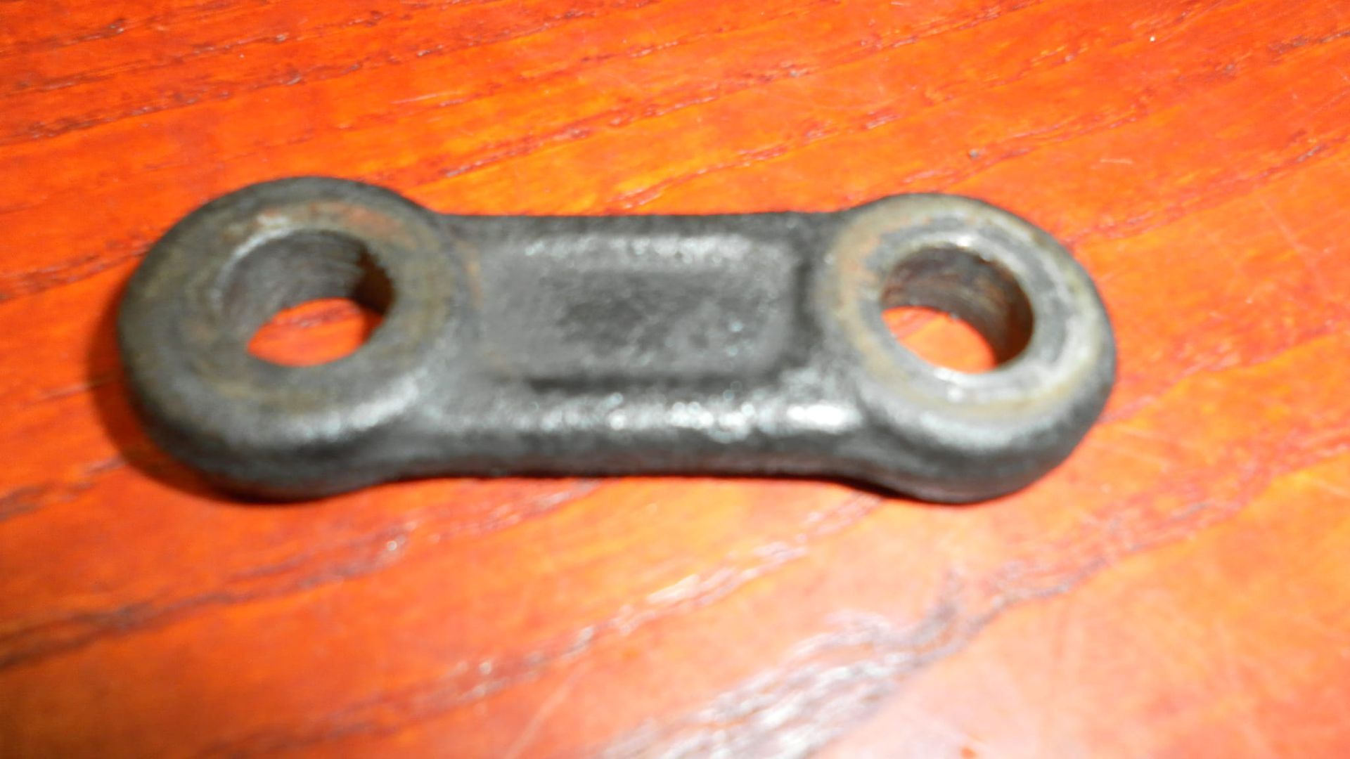 caliper bracket bridge	gl1200 vf700 vf750 cb1100f 83	45113-MB7-610